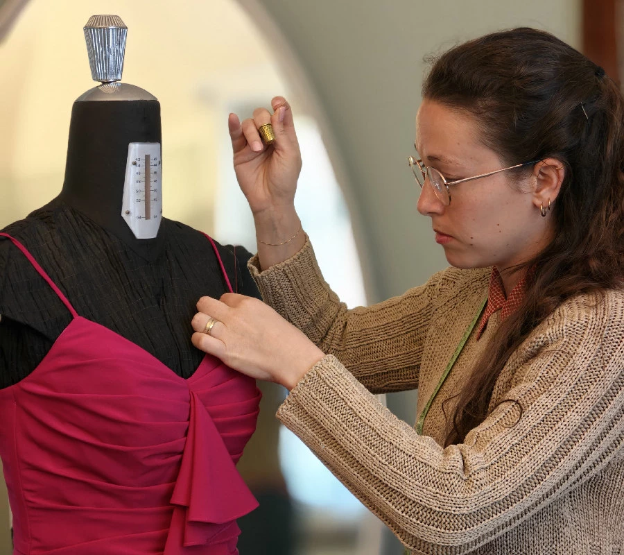 Alinda Scudo Sarta su Misura Abiti da Sposa e Cerimonia ad Alessandria