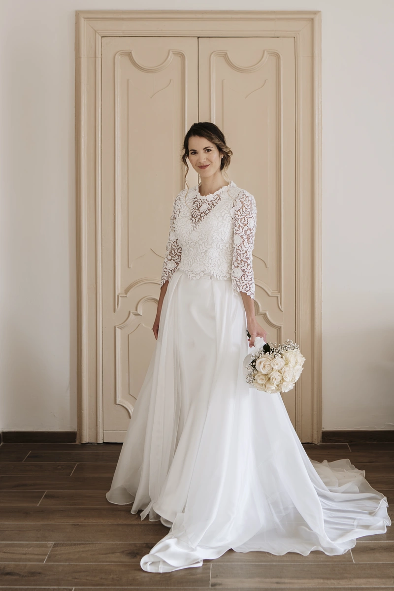 Abiti da sposa trasformabili e soluzioni personalizzate